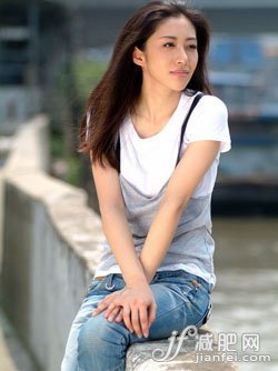 9大丰胸法 试试总会有效果