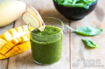 饮料,食品,甜食,野餐,早餐_565078521_Mango with Spinach and Ginger smoothie_创意图片_Getty Images China 饮料,食品,甜食,野餐,早餐_565078521_Mango with Spinach and Ginger smoothie_创意图片_Getty Images China