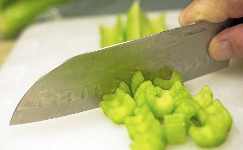 哪些食物饱腹减肥效果好 什么食物吃多了不发胖 吃多不发胖的食物有哪些