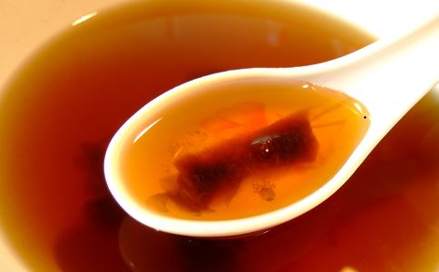 喝红糖水可以减肥吗 红糖水减肥效果好吗 红糖水减肥2周瘦5斤