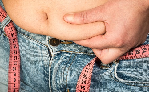 肚子圆圆的是怎么回事 内脏脂肪多怎么办 减内脏脂肪最好的方法是什么