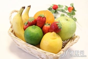 饮食,影棚拍摄,篮子,酸橙,苹果_498163963_Basket of fruit_创意图片_Getty Images China 饮食,影棚拍摄,篮子,酸橙,苹果_498163963_Basket of fruit_创意图片_Getty Images China