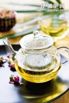 食品,热饮,茶壶,茶叶,花茶_508619933_Herbal tea_创意图片_Getty Images China