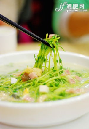 瘦肉豆苗汤