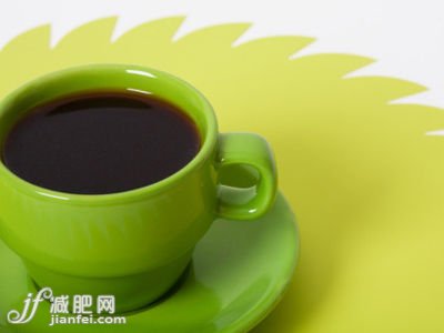 饭后黑咖啡消脸肿