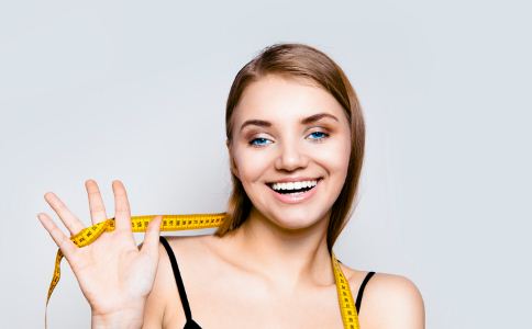 如何打造小脸 瘦脸的方法 什么发音能瘦脸