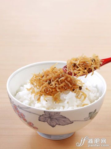 清蒸小鱼干