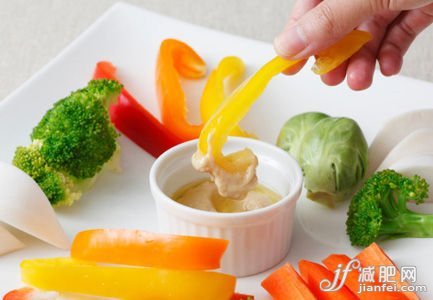 咀嚼加瘦脸食谱 赶走大胖脸