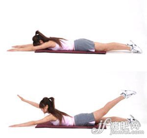 床上轻松四个动作拥有小翘臀