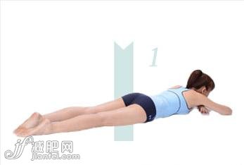 收紧臀部肌肉