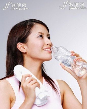 《宫2》热播 细数袁珊珊张嘉倪好身材养成术