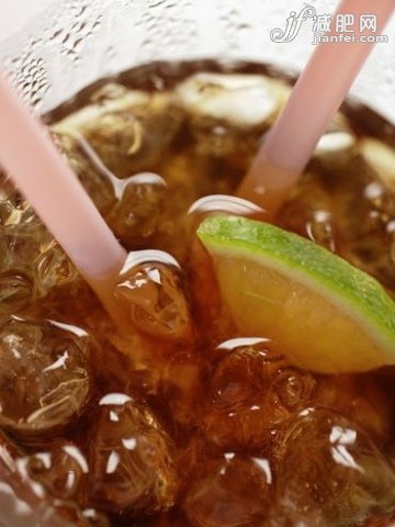 碳酸饮料