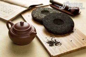 中国茶,中国文化,茶道,茶壶,香炉_495095b56_中国茶与中国茶道_创意图片_Getty Images China 中国茶,中国文化,茶道,茶壶,香炉_495095b56_中国茶与中国茶道_创意图片_Getty Images China