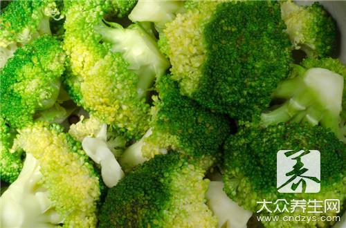 西蓝花炒肉怎么做更下饭