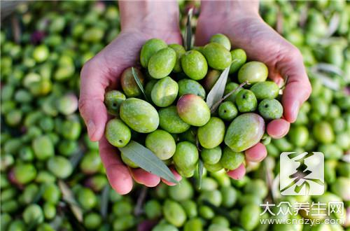 秋季喝什么汤好呢？防感冒又养生的哦(1)