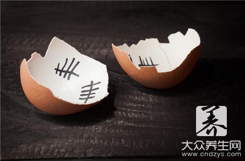 流油咸鸭蛋的腌制方法是怎样的？