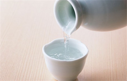 怀孕可以吃白酒吗