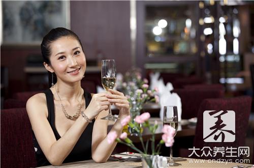 女性经期喝酒的危害有哪些？