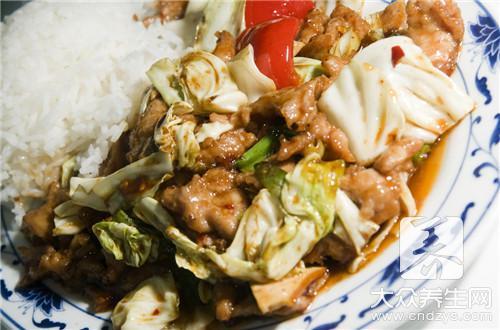 土豆片回锅肉的制作方法？