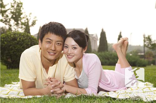 极品女人是看上去瘦瘦，摸上去肉肉(3)