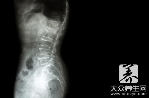脚底部长骨刺的病理机制