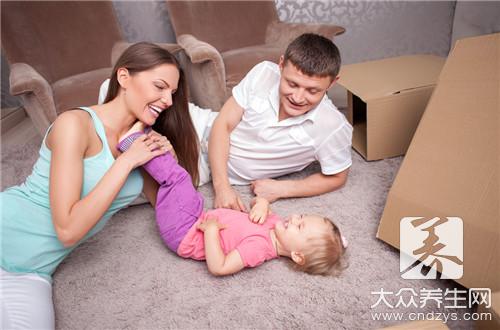 国外妈妈逗宝宝的十妙招(7)