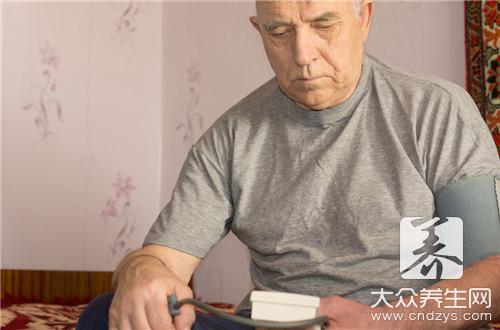 男人起床后做这些事竟会诱发疾病！(1)