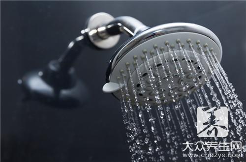 盘点6大不靠谱丰胸方法 走出误区 健康丰胸(3)