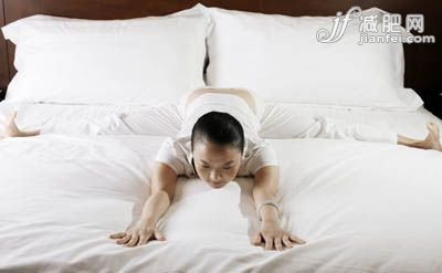 睡前瑜伽 10分钟打造气质女