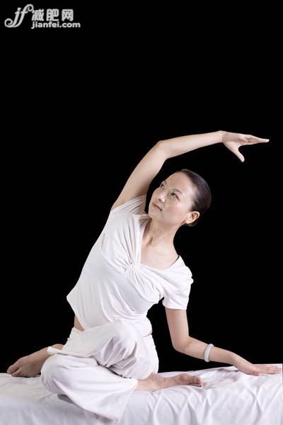 睡前瑜伽 10分钟打造气质女