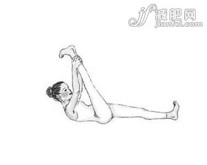  减腹部赘肉 常练6步瑜伽消除游泳圈