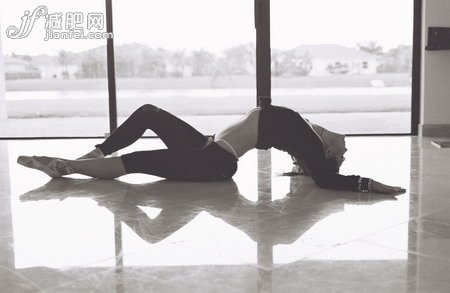 高温瑜伽 夏季减肥塑身招