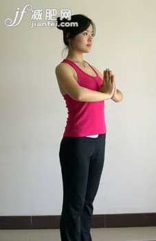 入门拜日式瑜伽 十分钟轻松瘦全身