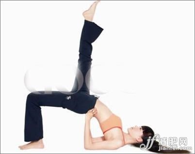 减腹部的瑜伽动作图3