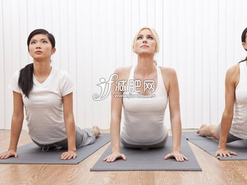 如何排毒养颜减肥 瑜伽动作来帮忙