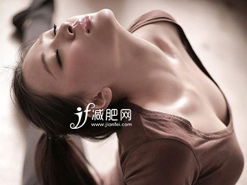最容易忽视的减肥部位 5式瑜伽打造诱人美劲