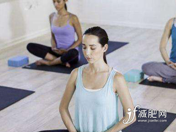 如何快速瘦腰腹 瘦腰腹瑜伽第五式.jpg