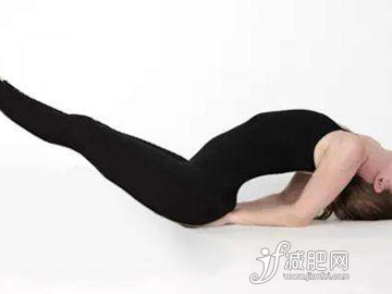 瑜伽真的可以减肥吗 鱼式抬腿