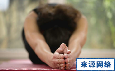 塑形减肥瑜伽有哪些 减肥瑜伽有哪些 简单的瑜伽减肥法