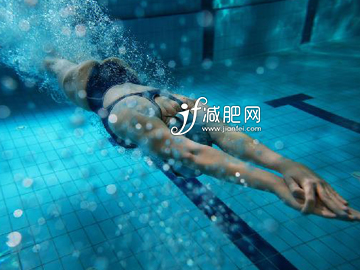 哪些运动最适合减肥 游泳