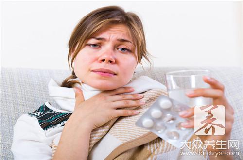 扁桃体发炎如何退烧呢？