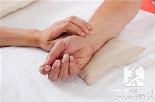 脉搏弱是怎么回事呢