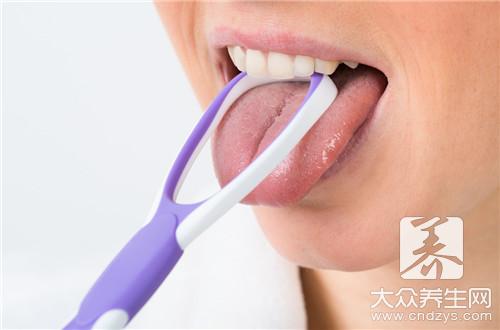 舌苔上有裂纹是怎么回事呢？