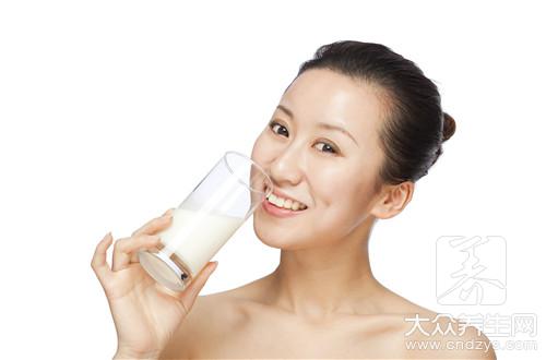 仰卧起坐 腰肌劳损，早治疗早轻松