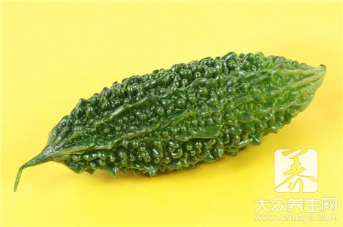 苦瓜粉能治糖尿病吗 可以降糖吗